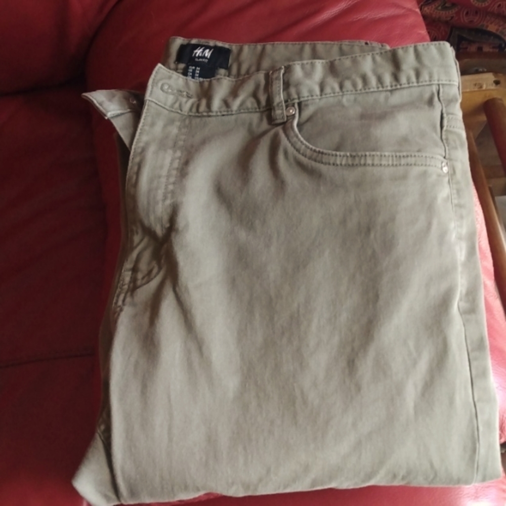 Men's H&M green pants